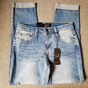 BNWT EARL JEAN premium cuffed hem light wash denim blue jeans (6)